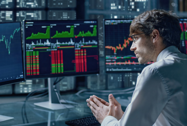 10 Best Prop Firms Offering Monthly Salary for Traders